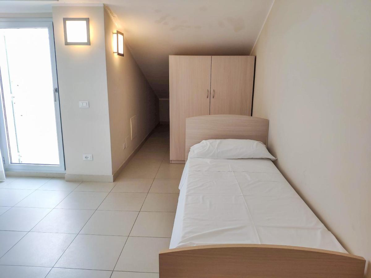 Homiday - Cerrano Park Resort Pineto Kültér fotó